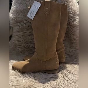 Musse & Cloud Suede Boots